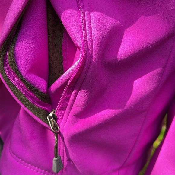 North Face Jacket - Picture 4 of 15